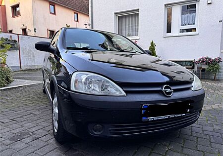 Opel Corsa 1.2 16V Elegance