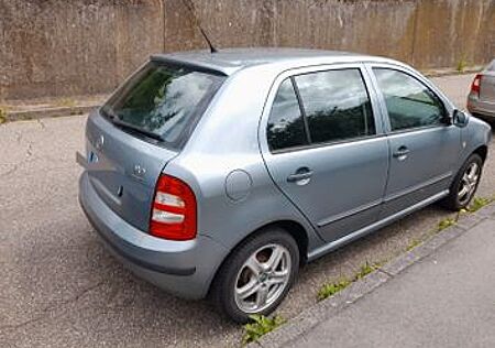 Skoda Fabia 1.4 16V 55 kW Elegance Elegance