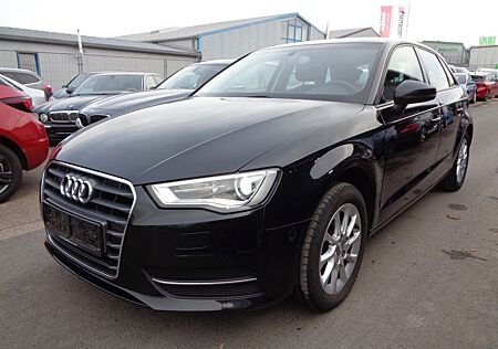 Audi A3 Sportback Attraction°Automa°Bi-Xenon°Ahk°Pdc°