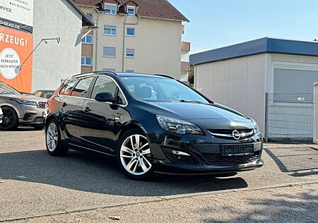 Opel Astra J Sports Tourer Active/1. Hand/PDC/SR+WR