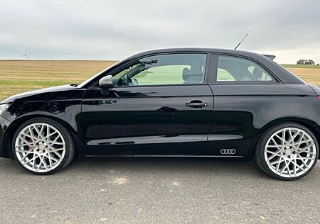 Audi A1 1.6 TDI Attraction Attraction