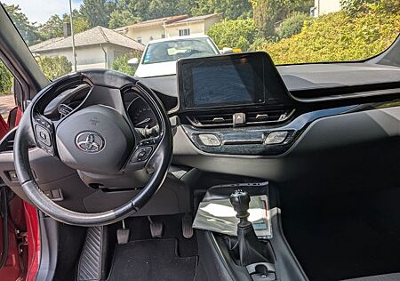 Toyota C-HR 1.2-l-Turbo Flow Flow