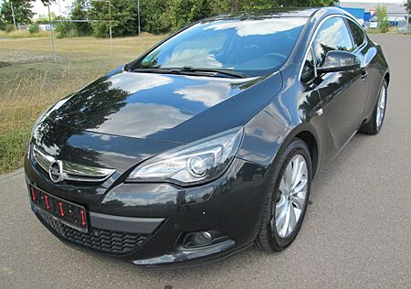 Opel Astra J GTC Innovation