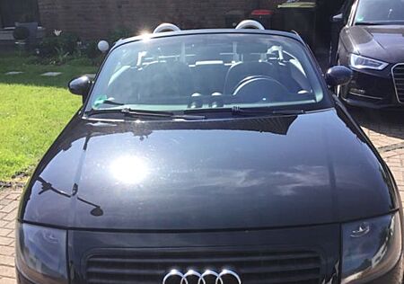 Audi TT Coupe 1.8T Roadster