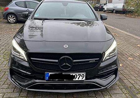 Mercedes-Benz CLA 45 AMG Mercedes-AMG CLA 45 4MATIC DCT Me...