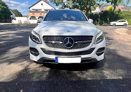 Mercedes-Benz GLE 250 d - | AMG Line Interieur| Weiß