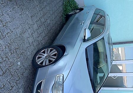 VW Passat Variant Volkswagen 1.9TDI 96kW tiptronic Exclusi...