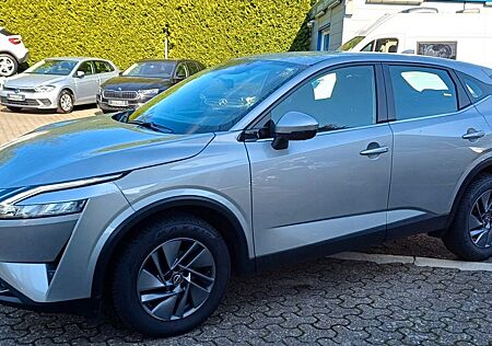 Nissan Qashqai Acenta-Klimaau-Navi-360°-Alu-Spur-Tot-SH