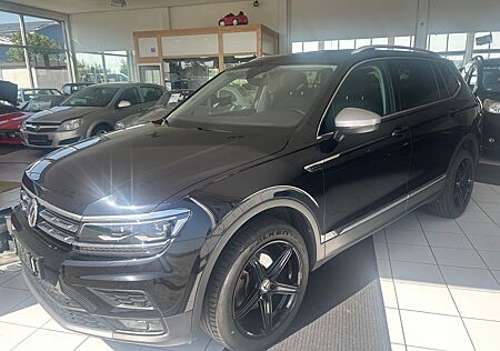 VW Tiguan Allspace Volkswagen Comfortline*1HAND* 7 Sitzer*