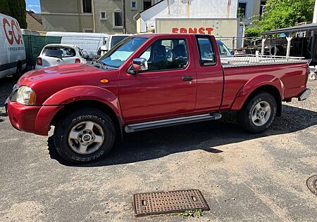 Nissan PickUp Pickup Doppelkabin LKW Zul 4X4Klima HUneu