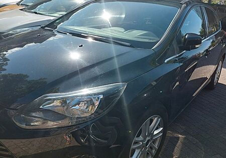 Ford Focus 1,0 EcoBoost 92kW Titanium Titanium