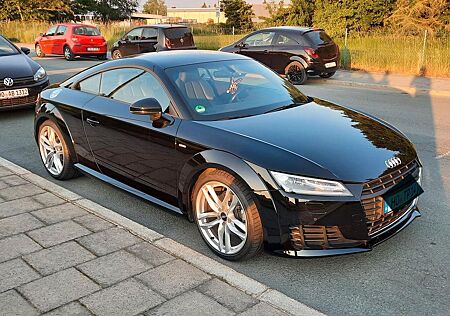 Audi TT Coupe 1.8 TFSI S-Line