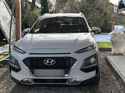 Hyundai KONA 1.6 T-GDI Premium DCT 4WD Premium