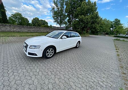 Audi A4 2.0 TDI (DPF) Attraction Avant Attraction