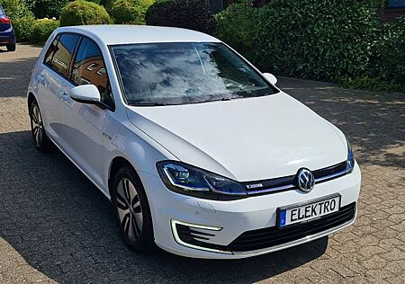 VW Golf Volkswagen VII Kamera, CCS, WP, Dyn. Audio, Shzg