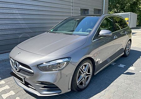 Mercedes-Benz B 220 4MATIC+AMG+AHK+PANO