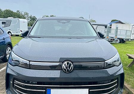 VW Tiguan Volkswagen 2.0 TDI 110 kW Elegance
