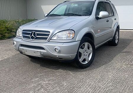 Mercedes-Benz ML 55 AMG 2. Hand