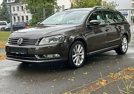 VW Passat Variant Volkswagen Highline BlueMotion 4Motion