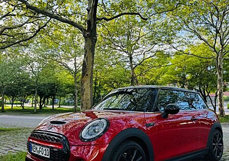 Mini Cooper S JCW F56 B48 Chili Red TOP gepflegt
