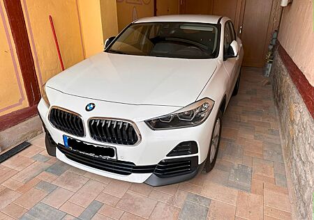 BMW X2 sDrive18dA Advantage Navi.LED.AHK.PDCvohi.DAB