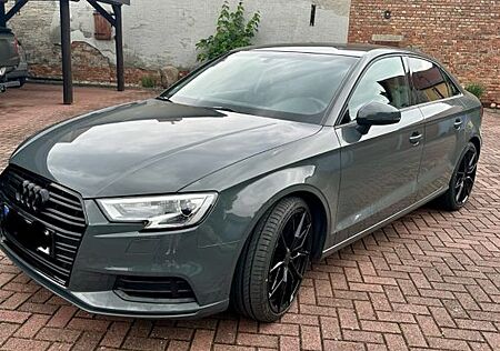 Audi A3 35 TFSI S tronic sport Limousine