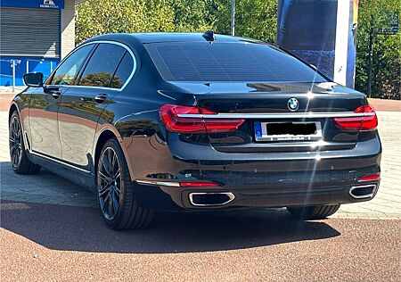 BMW 740Li - Lang - Voll! - Chauffeur - Skylounge