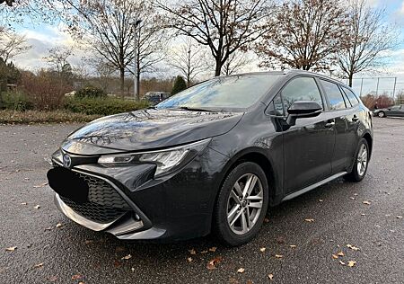 Toyota Corolla 1,8 Hybrid Touring Kamera Digital