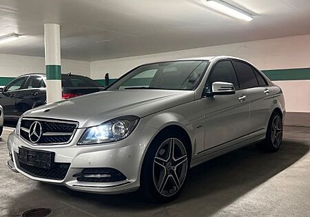 Mercedes-Benz C 180 CDI BlueEFFICIENCY AVANTGARDE