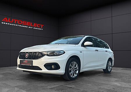 Fiat Tipo Lounge Multijet Automat*AHK*NAVI*Temp*R.Kam