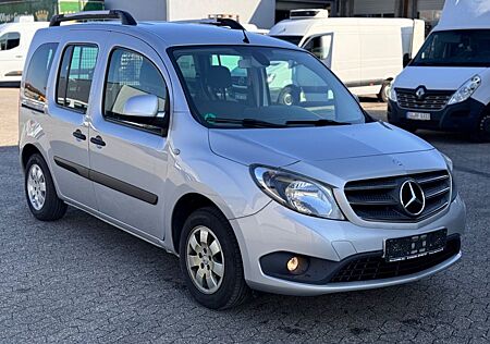 Mercedes-Benz Citan Kombi 111 CDI lang Tempomat AHK - TÜV NEU