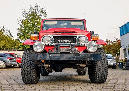 Toyota Land Cruiser BJ 40
