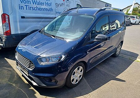 Ford Transit Courier ** Trend / DAB ** mit Garantie