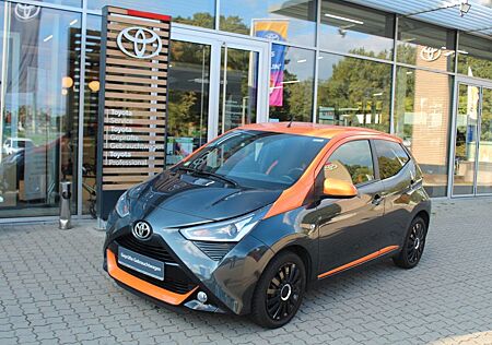 Toyota Aygo (X) Aygo -JBL*KAMERA*LED*APPLE-CAR PLAY*1.HAND