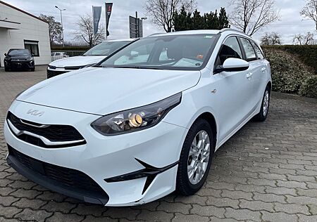 Kia Cee'd Ceed 1.5 T-GDI DCT Vision