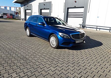 Mercedes-Benz C 220 T BlueTec / d NAVI XENON LEDER 7G