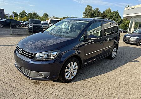 VW Touran Volkswagen 2.0TDI Highline LED/LEDER/NAVI/AHK