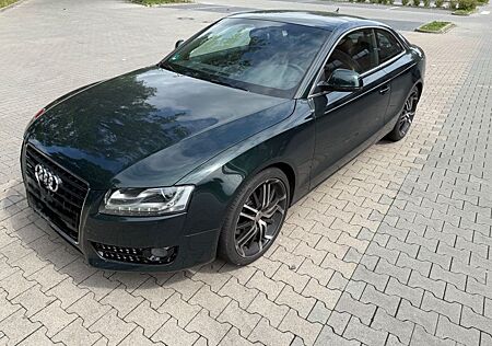 Audi A5 3.2 FSI tiptronic quattro -