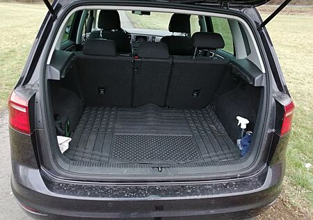 VW Golf Sportsvan Volkswagen 1.6 TDI DSG LOUNGE BMT LOUNGE