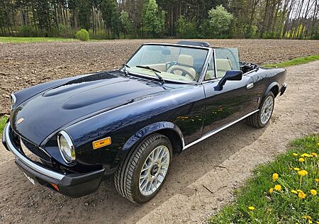 Fiat 124 Spider (CS0)