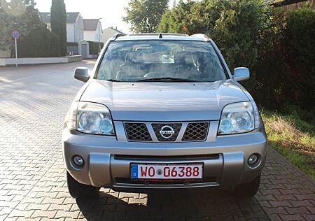 Nissan X-Trail 4x4 Comfort 2.2 dCi " Aus 1. Hand "