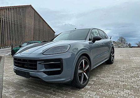 Porsche Cayenne S Pano Burmester Beifahrerdisplay
