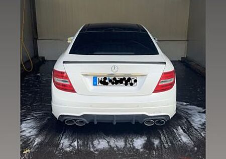 Mercedes-Benz C 250 CDI Sport Coupé Autom. Sport