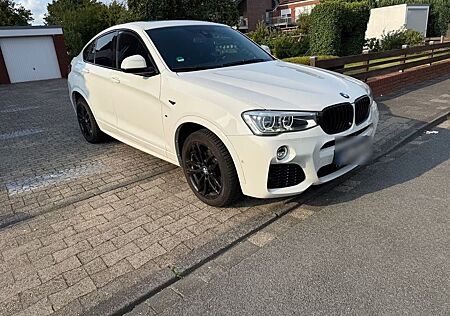 BMW X4 xDrive30d M Packet Leder AHK SPORTAUTOMATIK