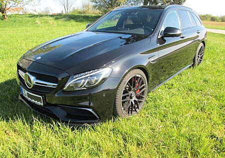Mercedes-Benz C 63 AMG Mercedes-AMG C 63 T S Mercedes-AMG S