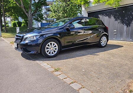 Mercedes-Benz A 180 CDI 2Style 2Style