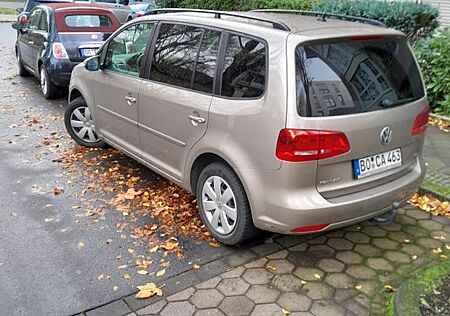 VW Touran Volkswagen 1.4 TSI DSG Comfortline