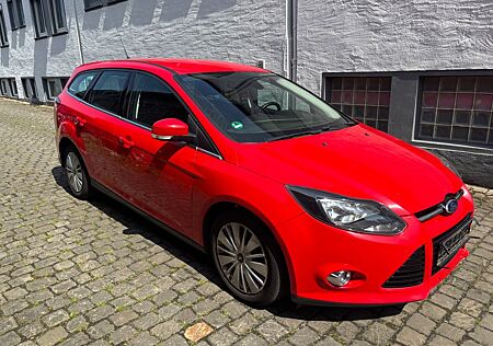 Ford Focus Turnier Titanium/Automatik