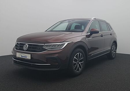 VW Tiguan Volkswagen 1.5 DSG Life ACC LED Apple CarPlay