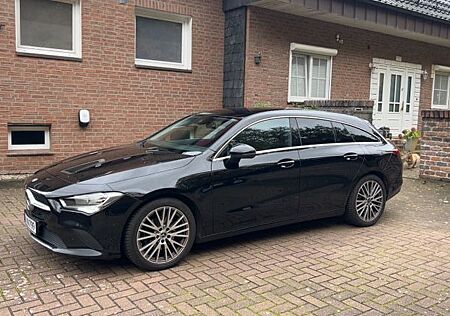 Mercedes-Benz CLA 200 Shooting Brake CLA 200 d 4MATIC DCT ...